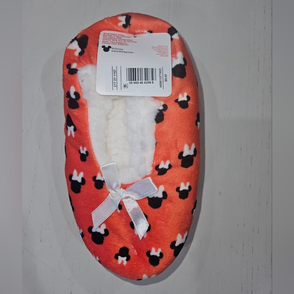 Disney Minnie Mouse Fuzzy Faux Fur Slipper socks with White Bow. NWT. *2 PAIRS* - Picture 2 of 7